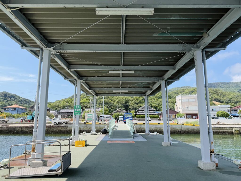 guntû(ガンツウ)_船外体験_豊島へ上陸