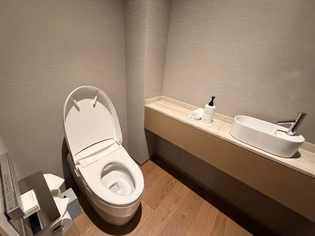 コンラッド名古屋_客室_トイレ