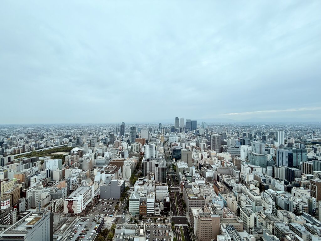 コンラッド名古屋_客室からの眺望-名古屋駅方面