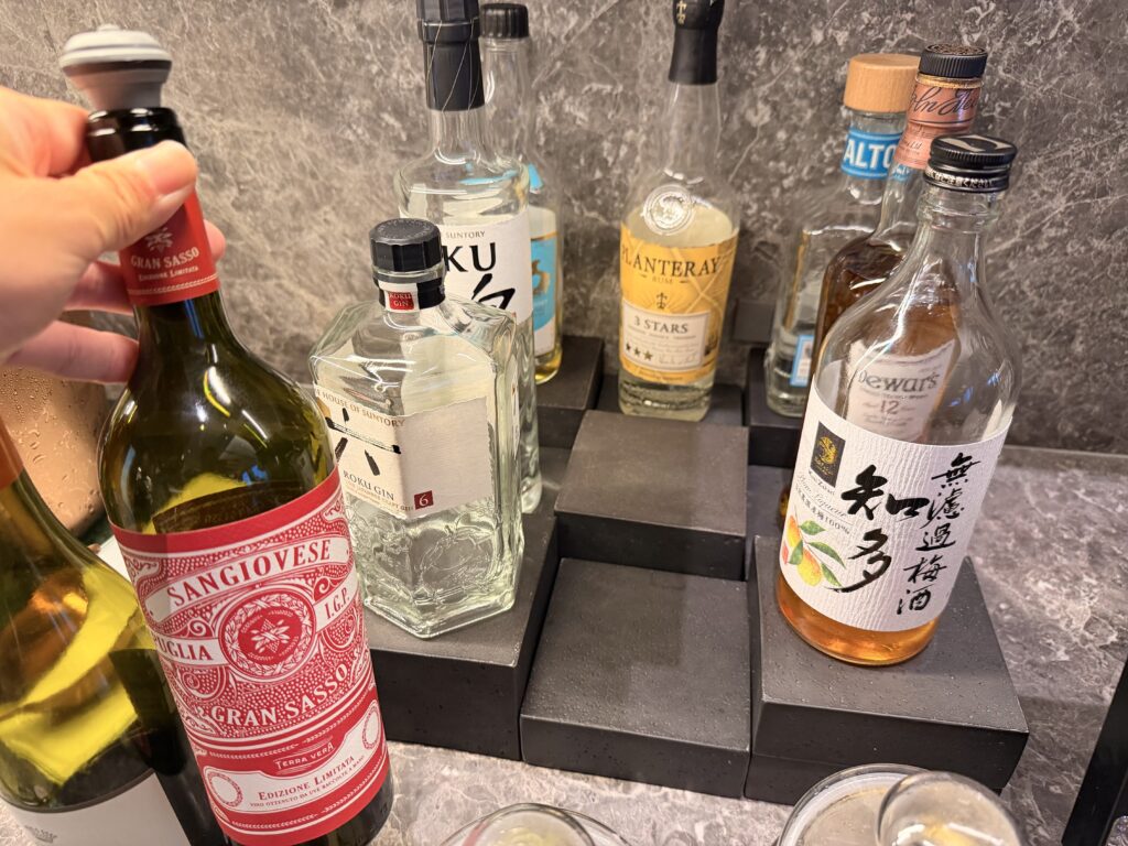 コンラッド名古屋_イブニングカクテル_赤ワイン