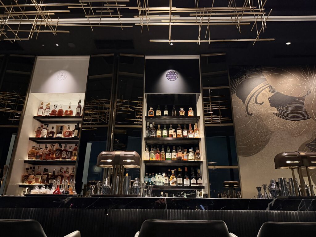 コンラッド名古屋_バーカウンター