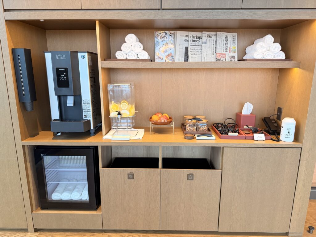 コンラッド名古屋_フィットネスセンター_フリードリンクやタオルなど