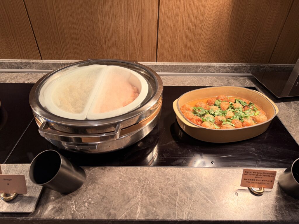 コンラッド名古屋_イブニングカクテル_焼売と蒸し餃子とホットミール