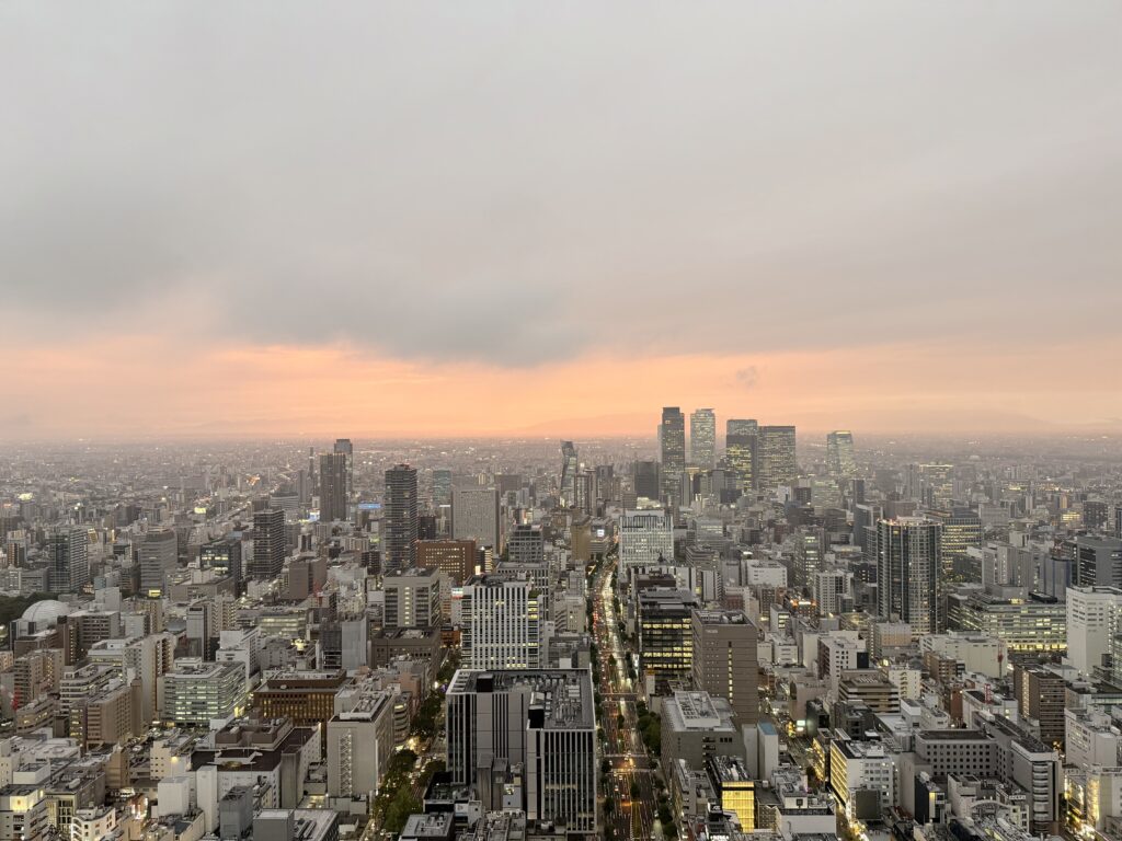 コンラッド名古屋_エグゼクティブラウンジ_夕景の眺望